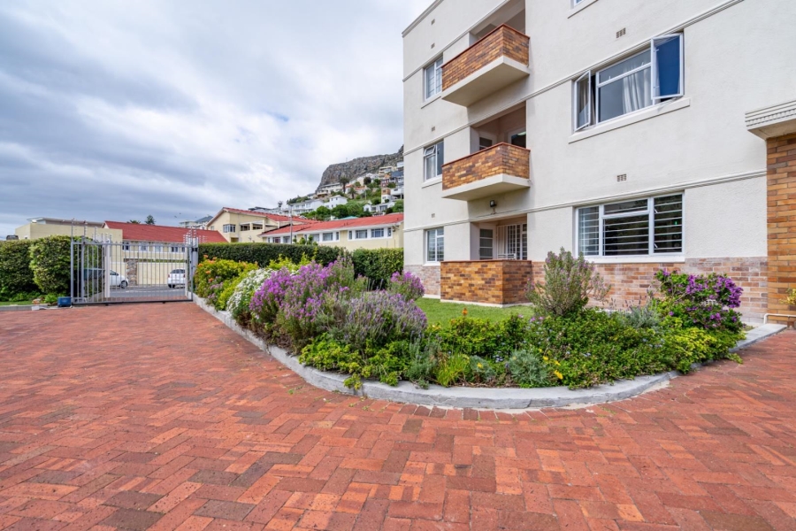 3 Bedroom Property for Sale in Fish Hoek Western Cape